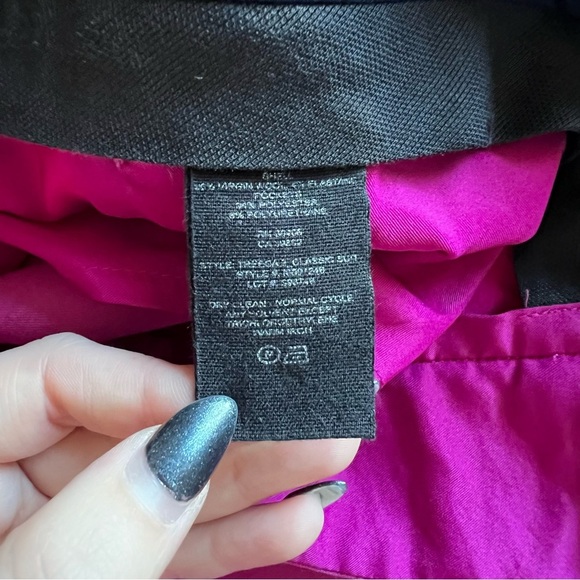 Theory - Treeca 2 Good Wool Crop Suit Pants - Fuschia - Picture 7 of 12